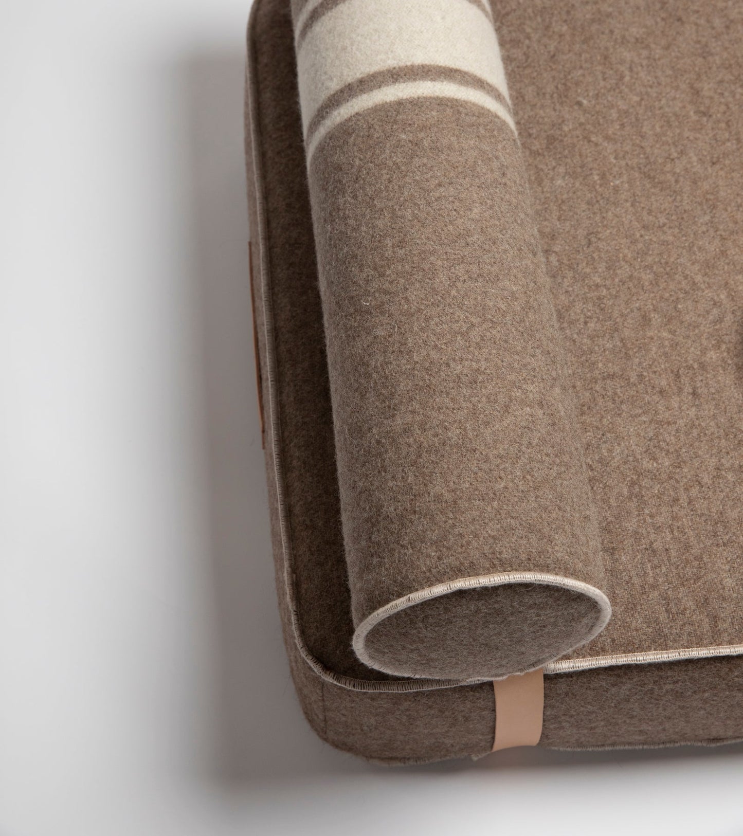 GIAMPAOLO DAY BED FOR DOGS IN RECYCLED WOOL