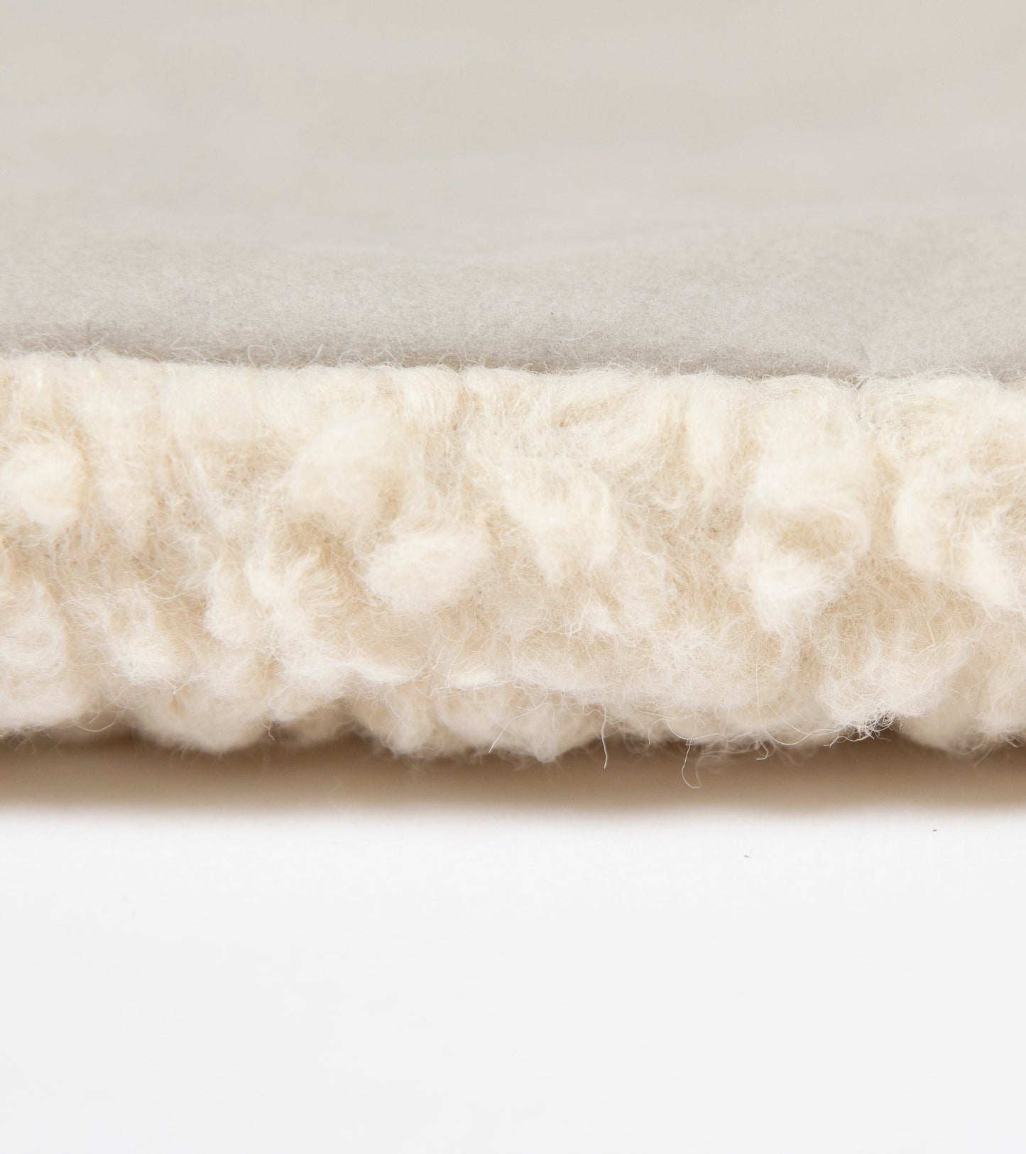 RICHARD - THIN DOG CUSHION IN WOOL