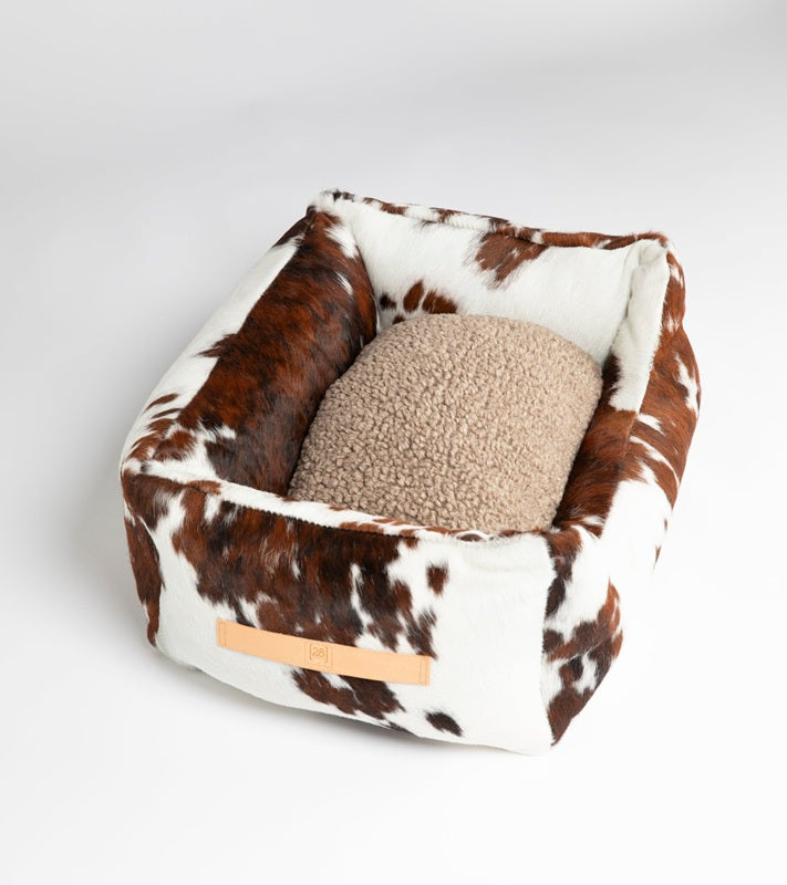 HENRI-COWHIDE LEATHER BED