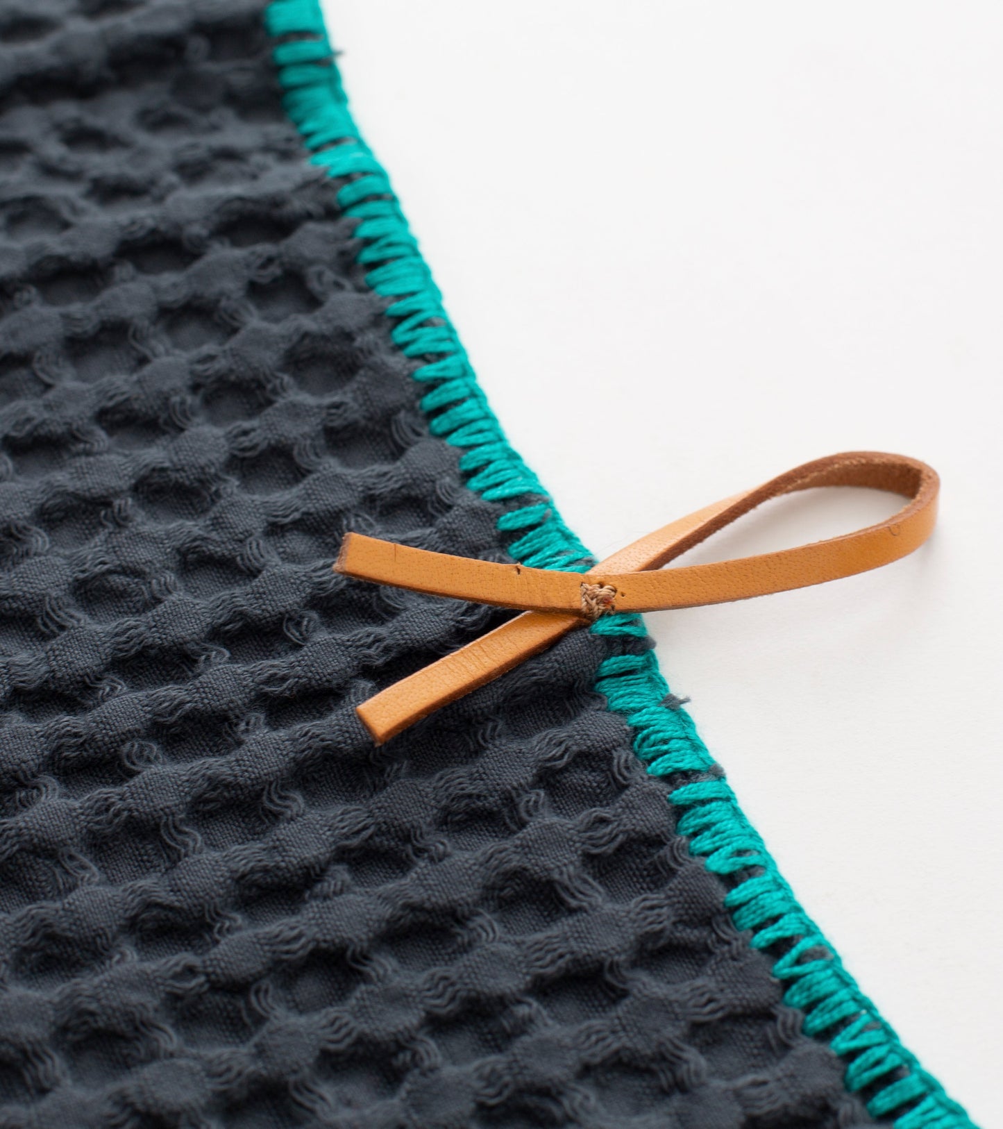 SALLY - HONEYCOMB COTTON DOG TOWEL