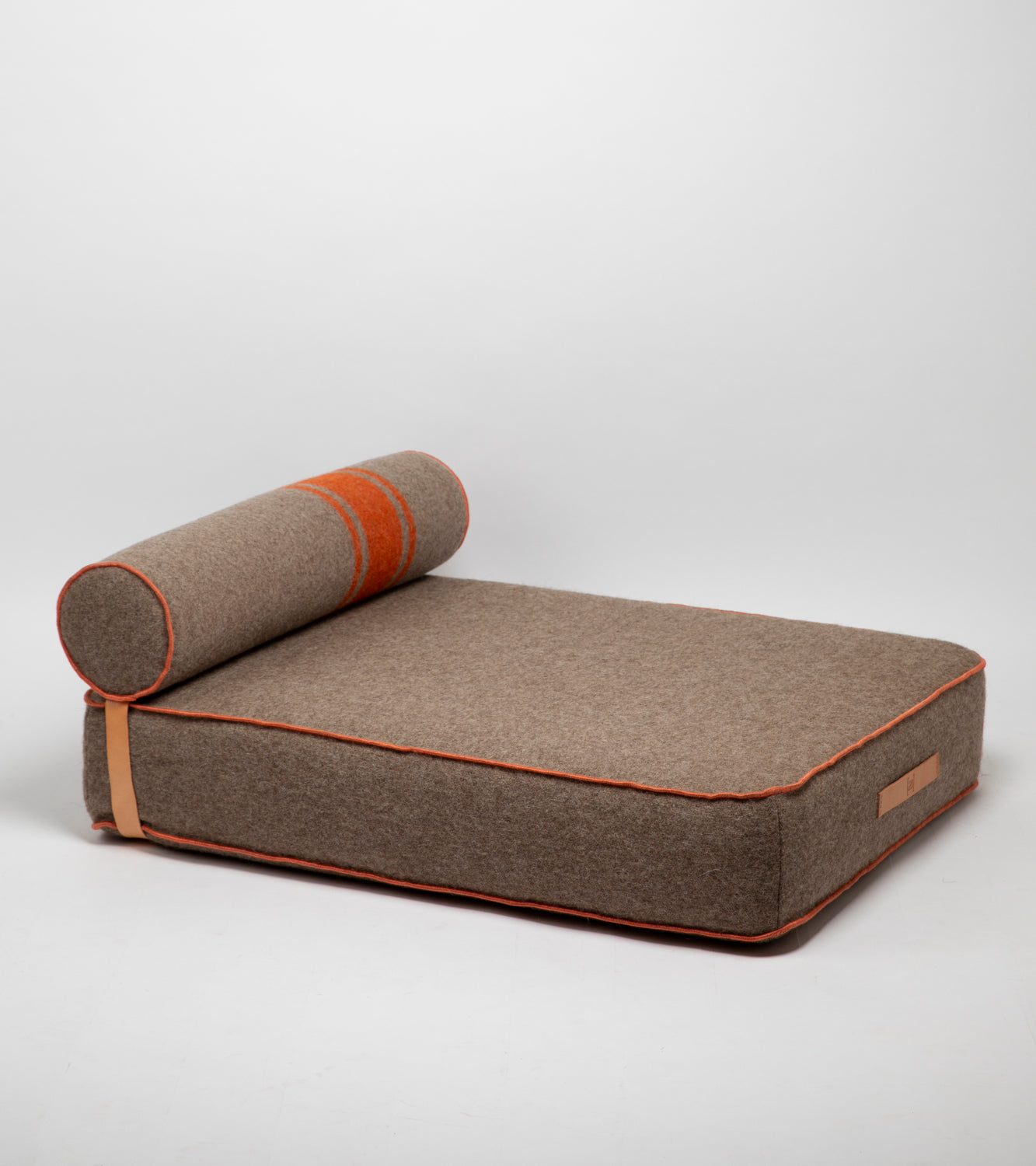 GIAMPAOLO DAY BED FOR DOGS IN RECYCLED WOOL