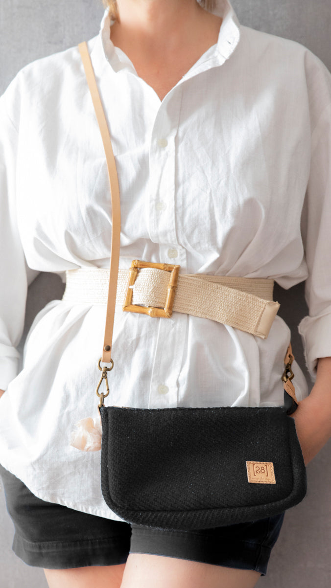 MINI INGE-JUTE POUCH WITH STRAP