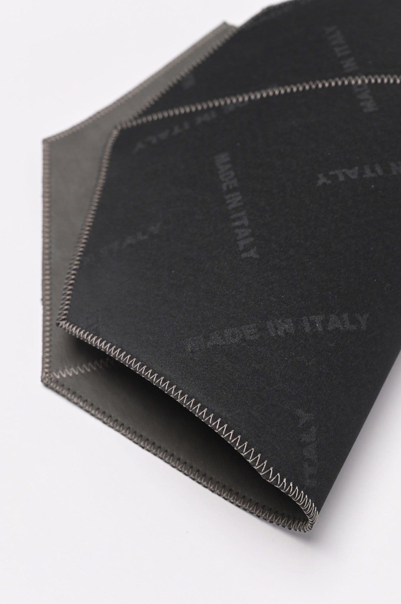 DAVID  DOG PLACEMAT FAUX LEATHER