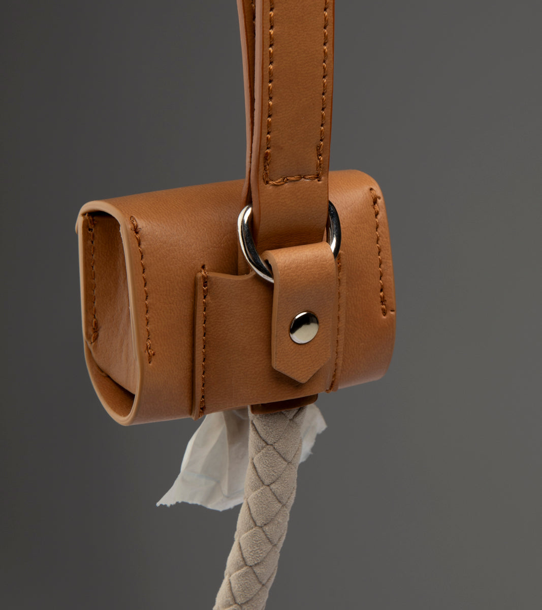 MARTIN-VEGAN POOP BAG HOLDER