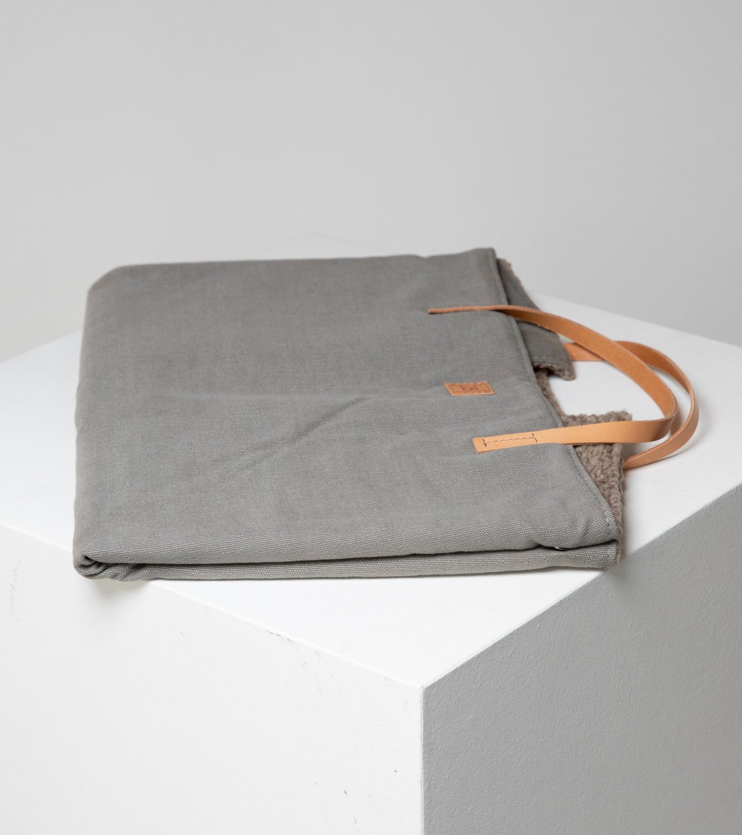 STEVE DOG TRAVEL MAT COTTON CANVAS