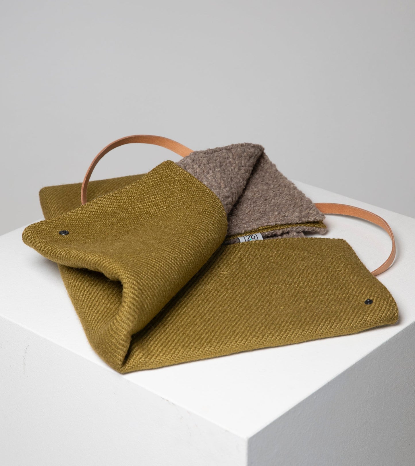 STEVE DOG TRAVEL MAT JUTE