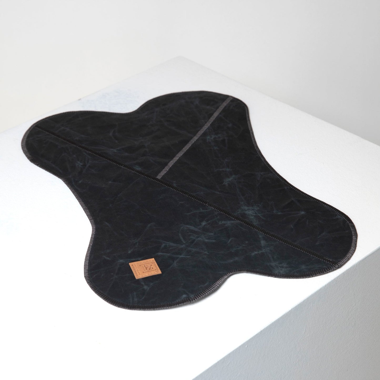 BRUCE DOG PLACEMAT IN CELLULOSE