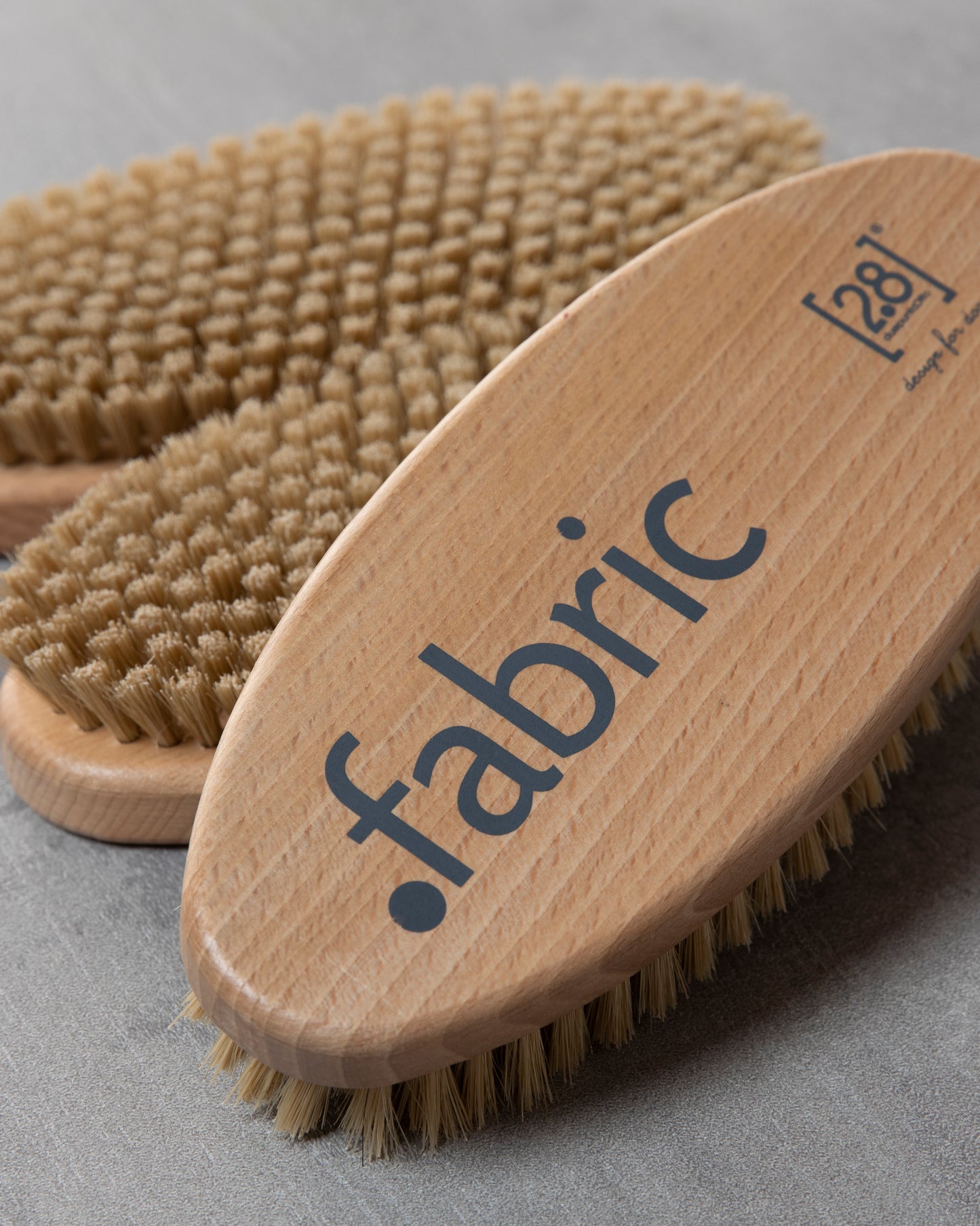 FLOR - FABRIC BRUSH