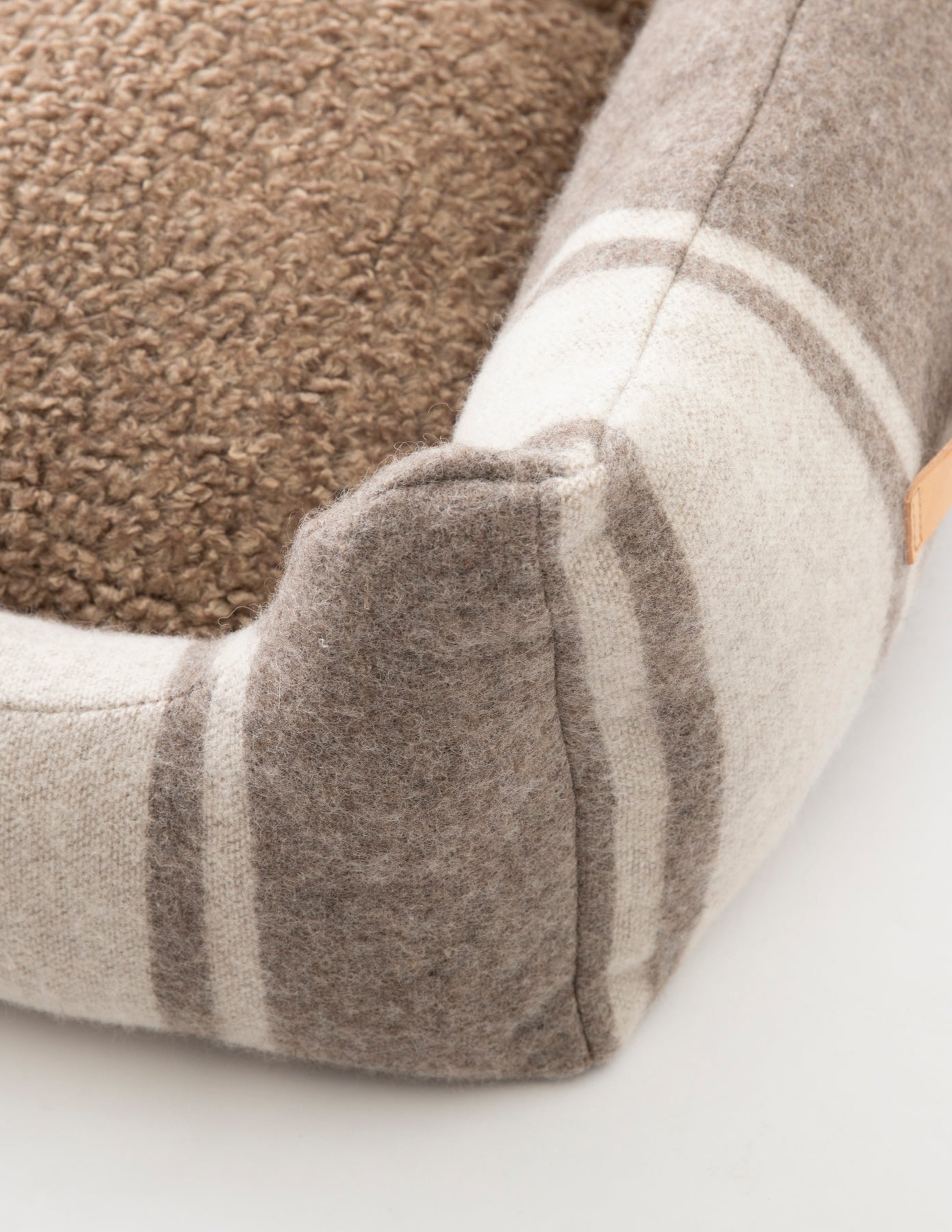 HENRI RECYCLED WOOL