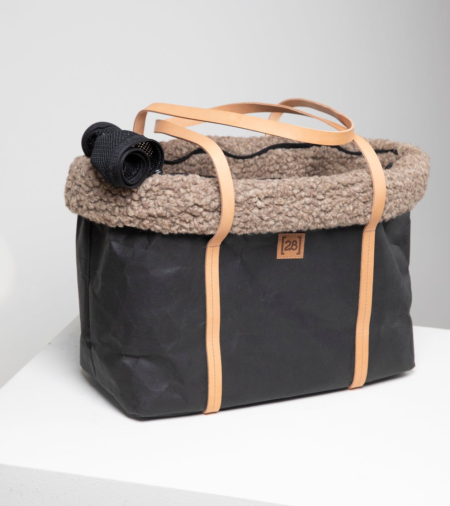 ANNIE PAPER DOG BAG BOUCLÈ WOOL NET